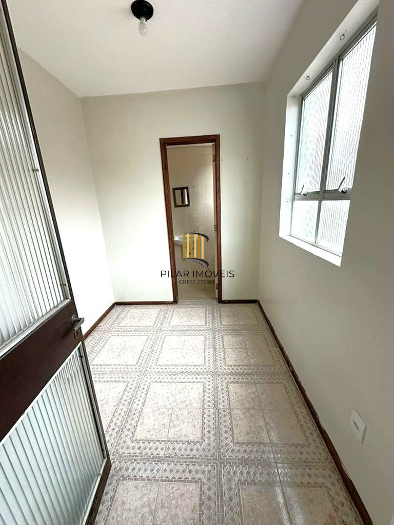 Apartamento 4 dormitórios no bairro Floresta