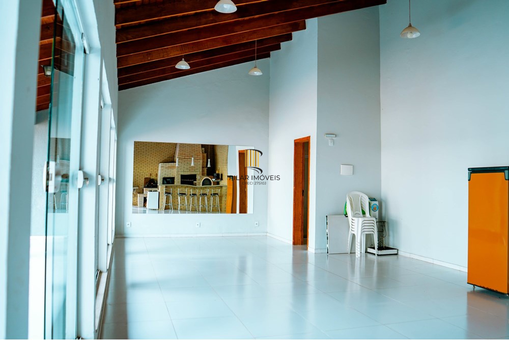 Casa 4 dormitórios no bairro Cecília