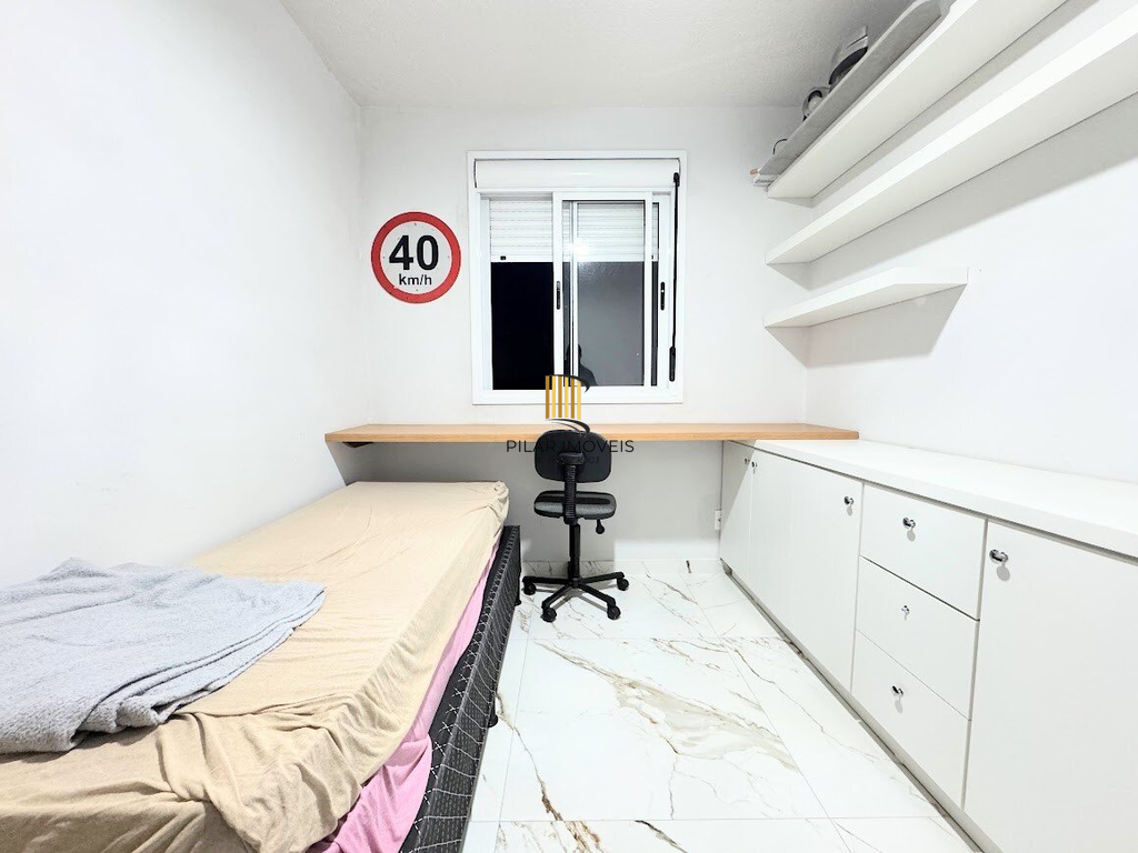 Apartamento 2 dormitórios no bairro Olaria