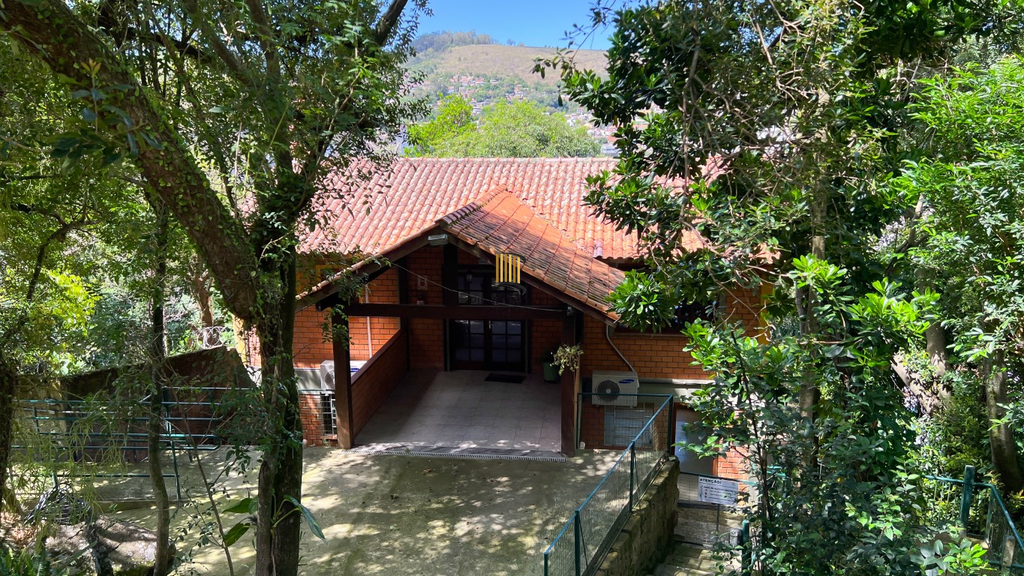 Casa de Condomínio 3 dormitórios no bairro Nonoai