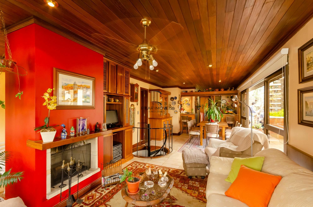 Cobertura 3 dormitórios no bairro Petrópolis