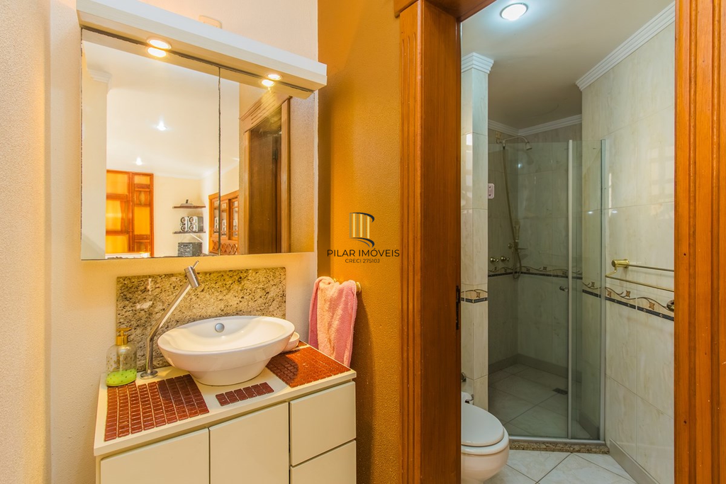 Casa 4 dormitórios no bairro Estância Velha
