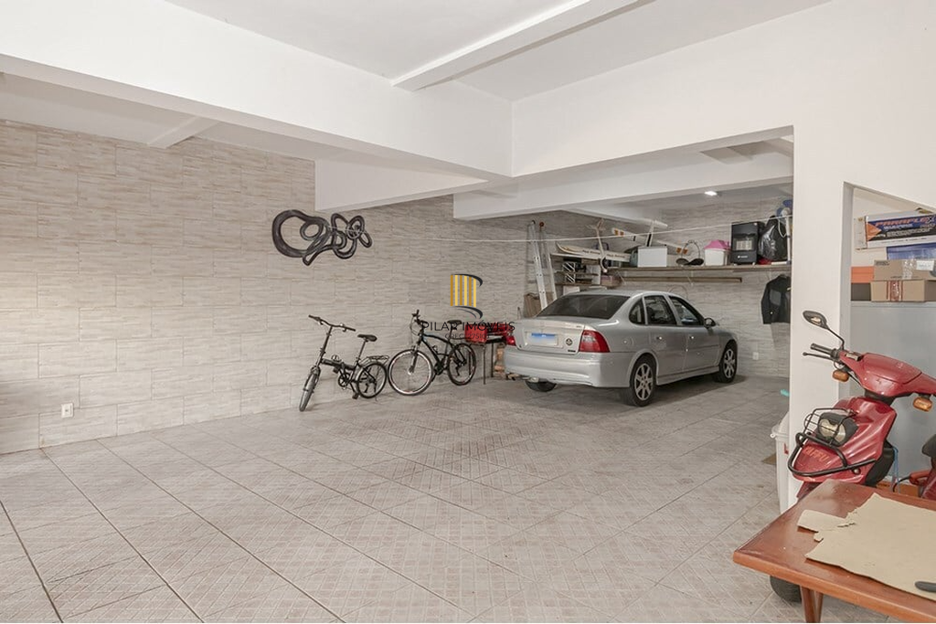 Casa 3 dormitórios no bairro Espírito Santo