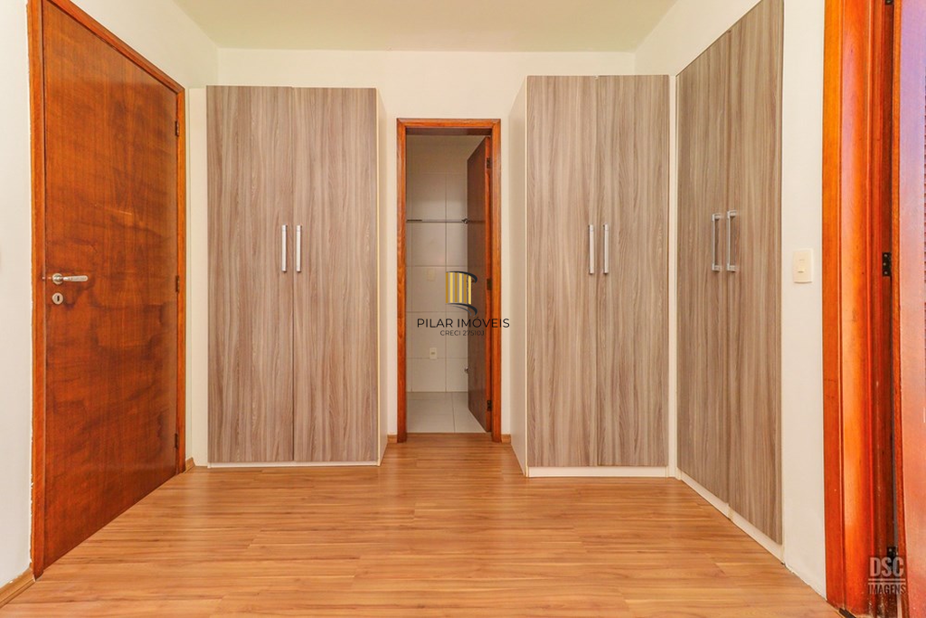 Casa de Condomínio 3 dormitórios no bairro Serraria