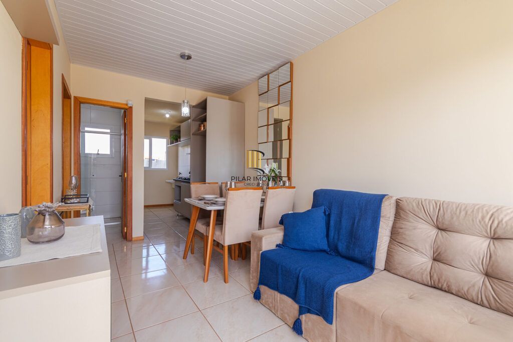 Casa de Condomínio 2 dormitórios no bairro Piratini