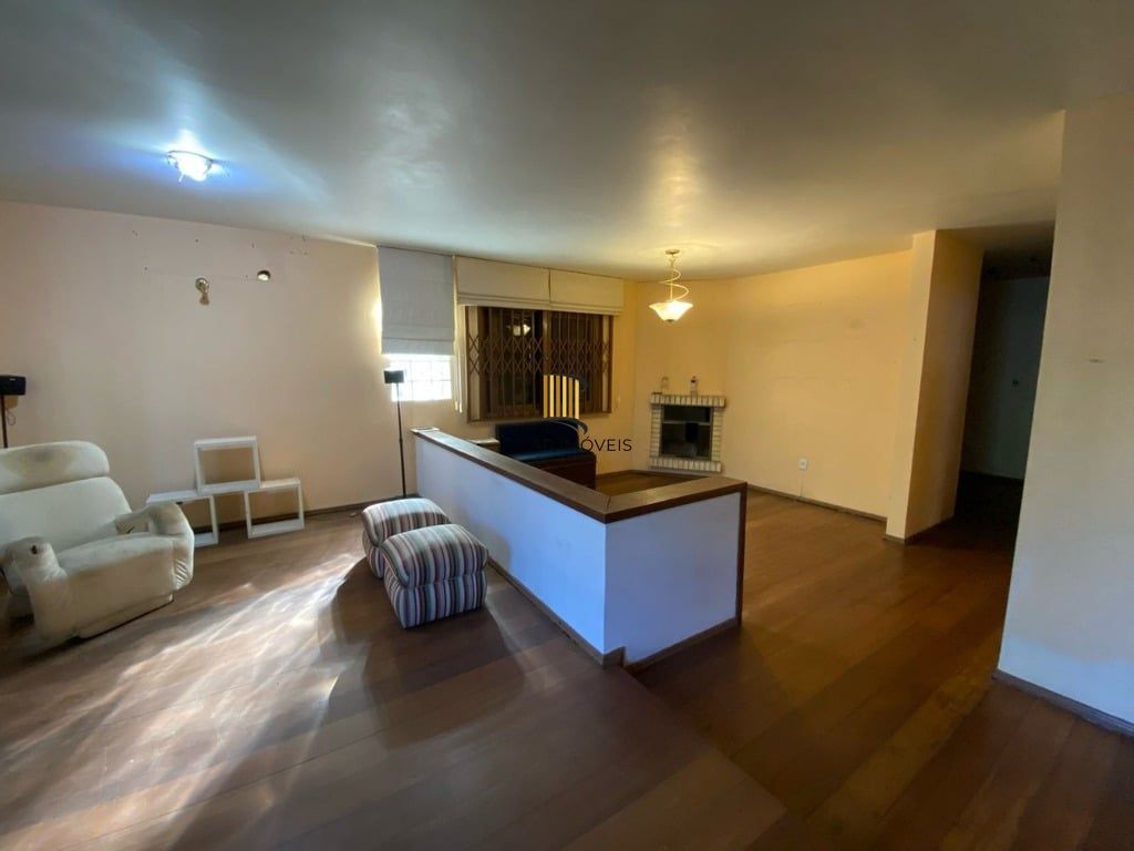Casa 4 dormitórios no bairro Tristeza
