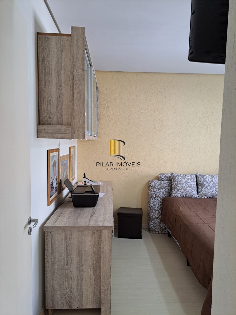 Casa 4 dormitórios no bairro Cristal