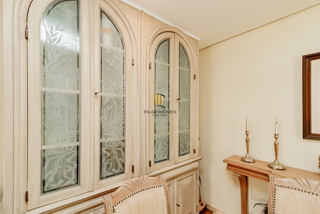 Apartamento 3 dormitórios no bairro Mont Serrat