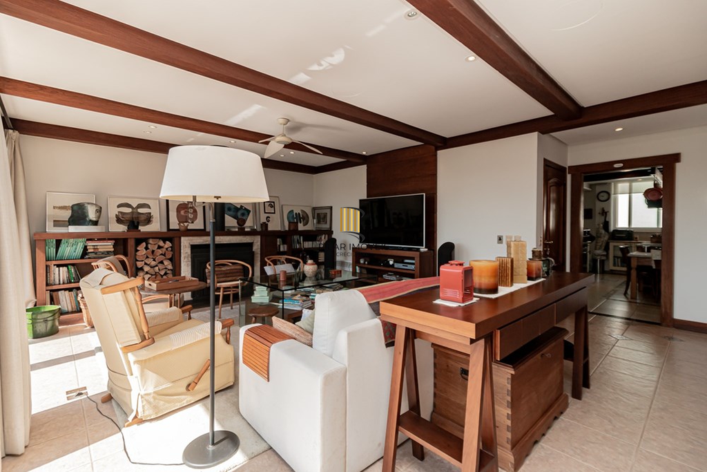 Cobertura 4 dormitórios no bairro Bela Vista