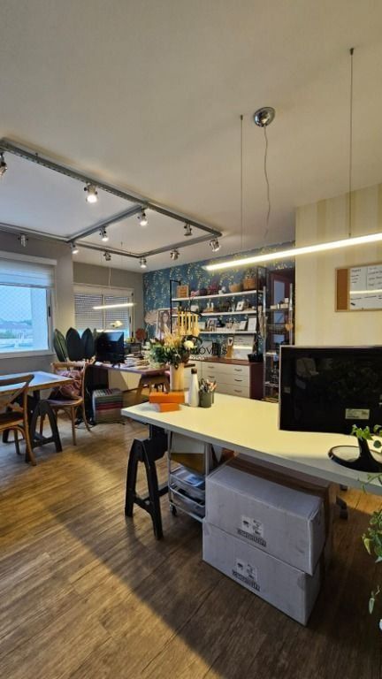 Apartamento 2 dormitórios no bairro Vila Ipiranga