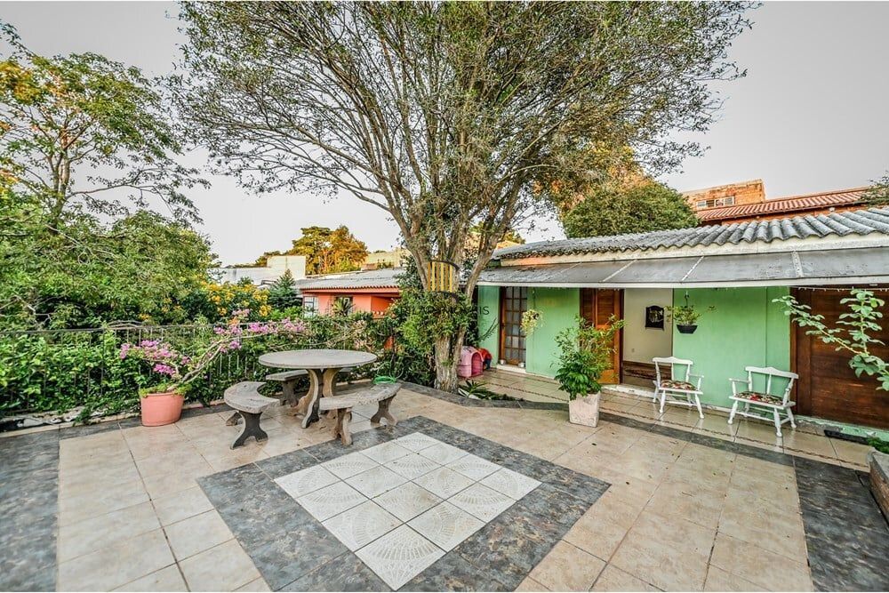 Casa de Condomínio 4 dormitórios no bairro Santa Tereza