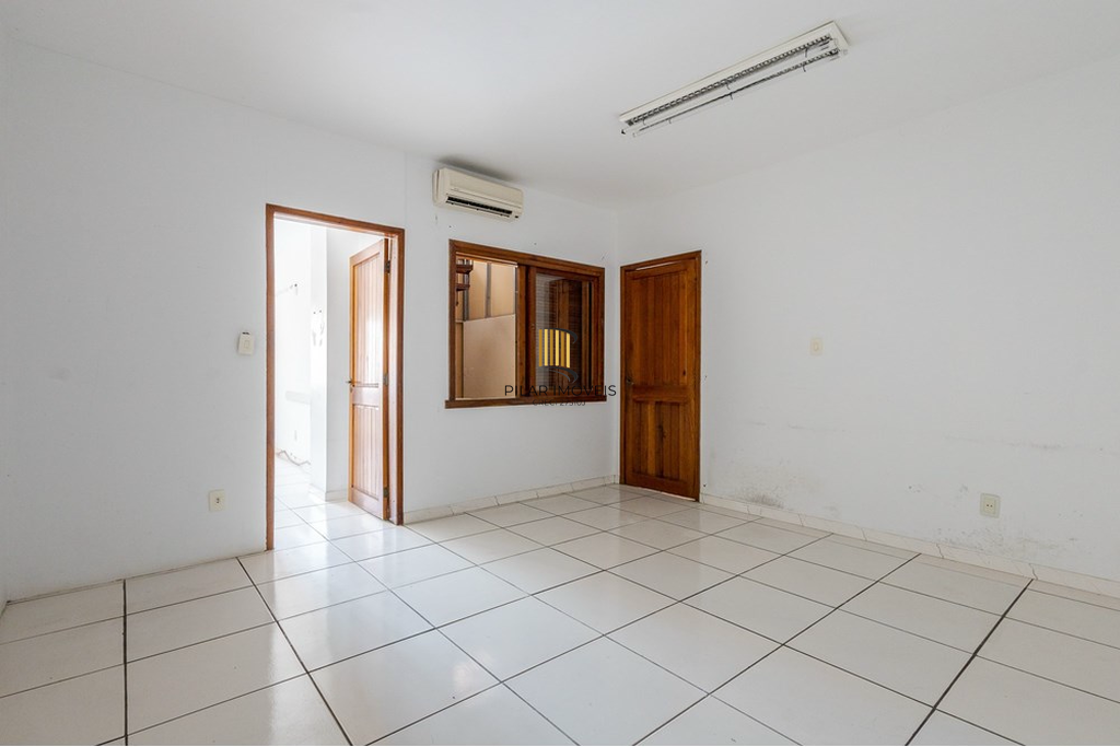 Casa 6 dormitórios no bairro Higienópolis