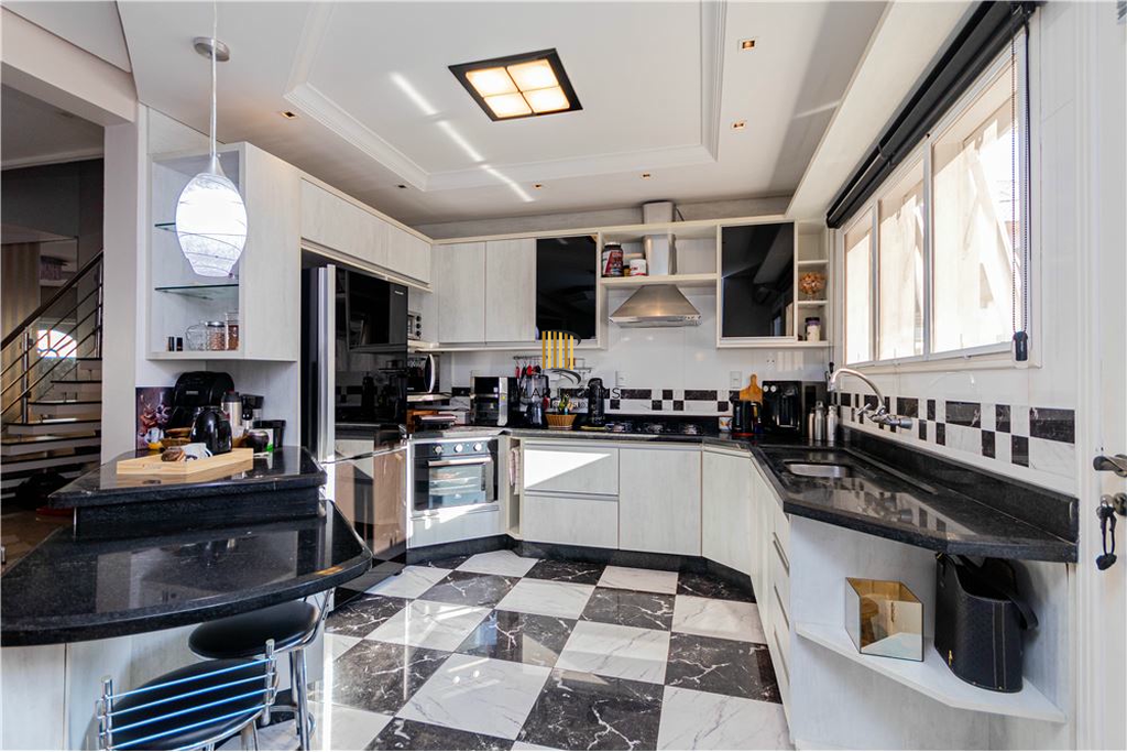 Casa de Condomínio 3 dormitórios no bairro Sarandi