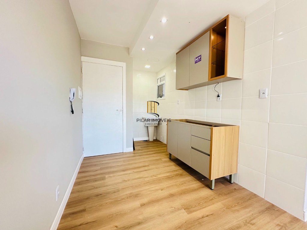 Apartamento 2 dormitórios no bairro Vila Cachoeirinha