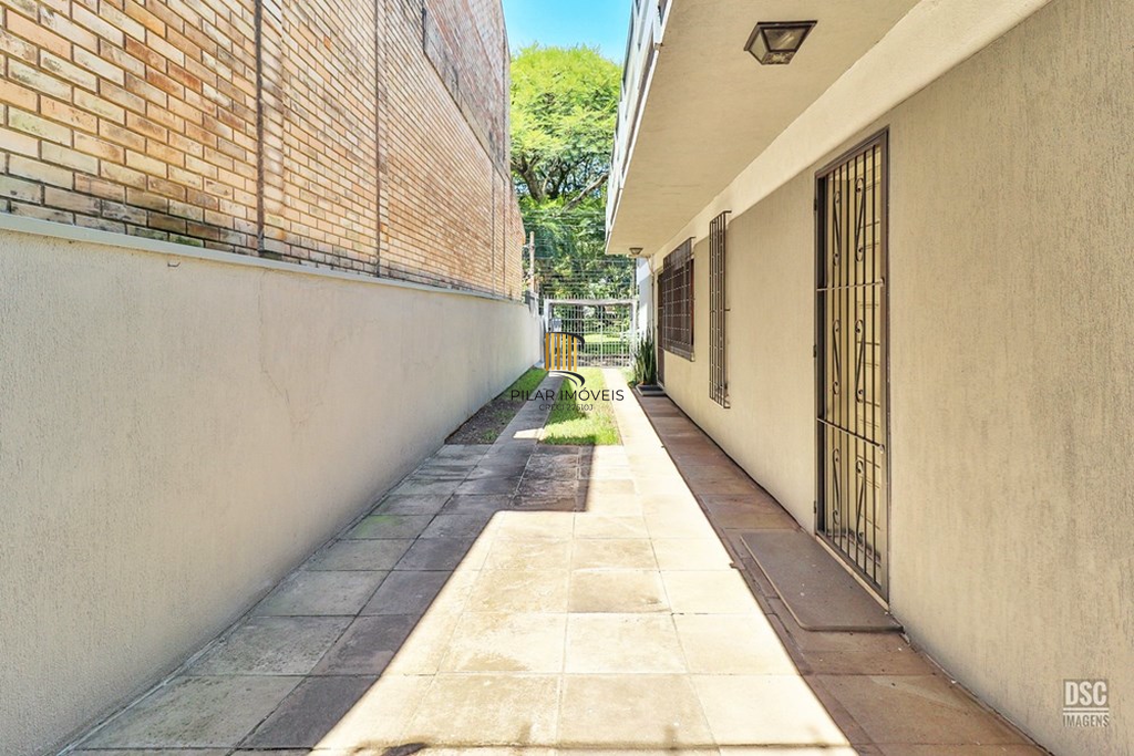 Casa 7 dormitórios no bairro Vila Ipiranga