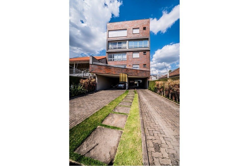 Apartamento 3 dormitórios no bairro Camaquã