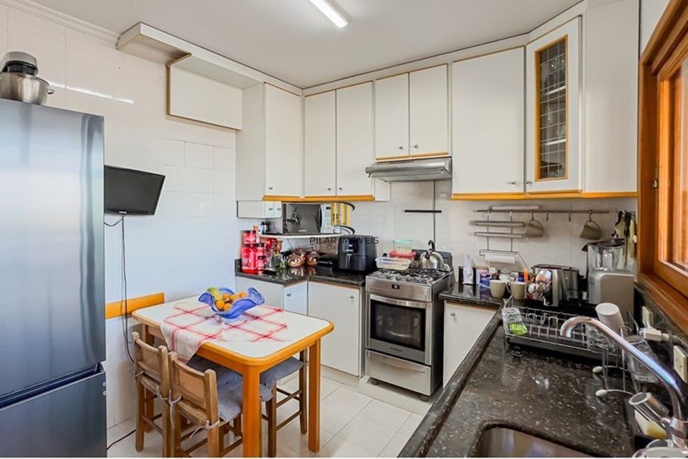 Apartamento 3 dormitórios no bairro Jardim Lindóia