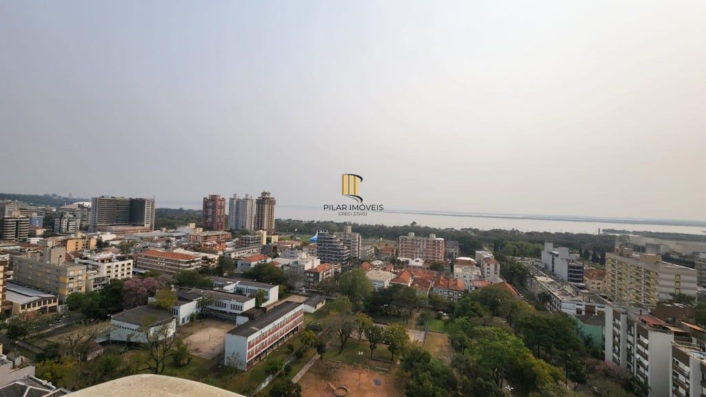 Apartamento 3 dormitórios no bairro Menino Deus