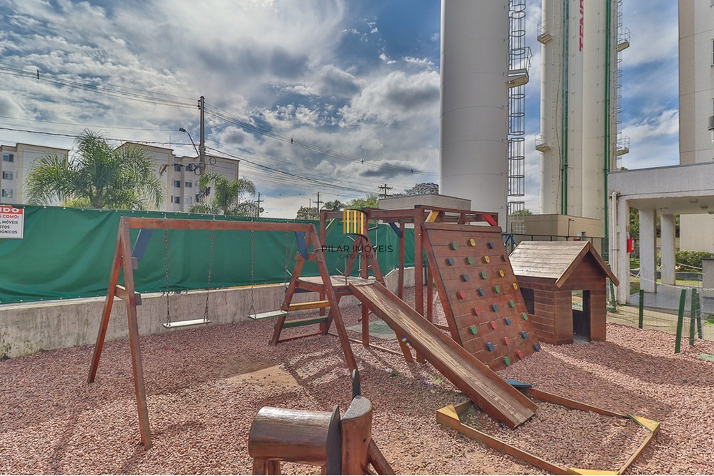 Apartamento 2 dormitórios no bairro Restinga