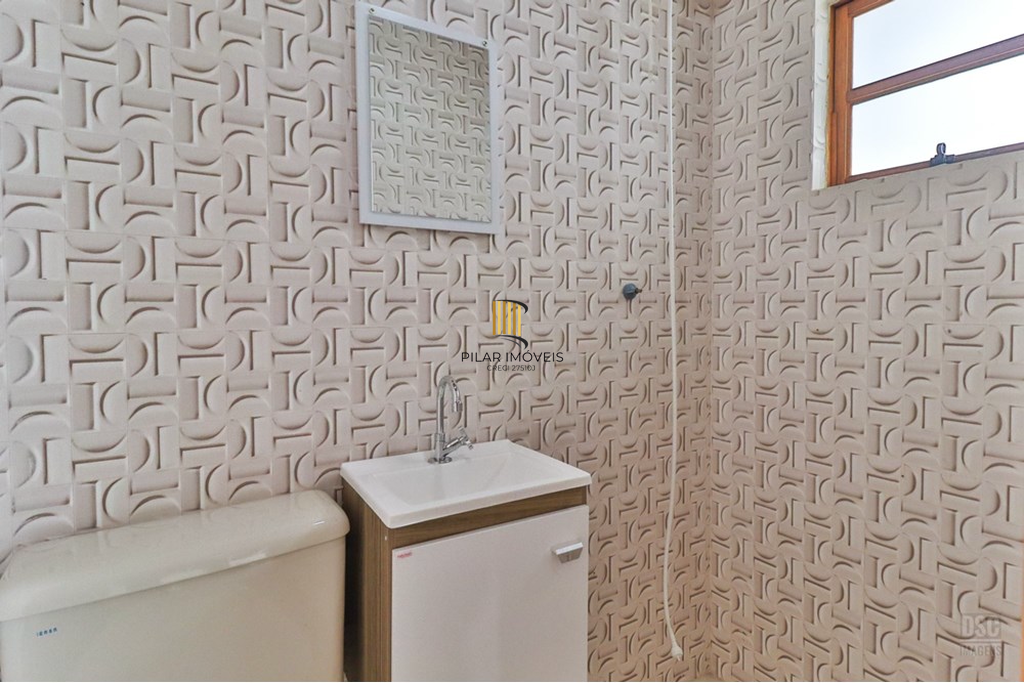 Casa 2 dormitórios no bairro Vila Jardim