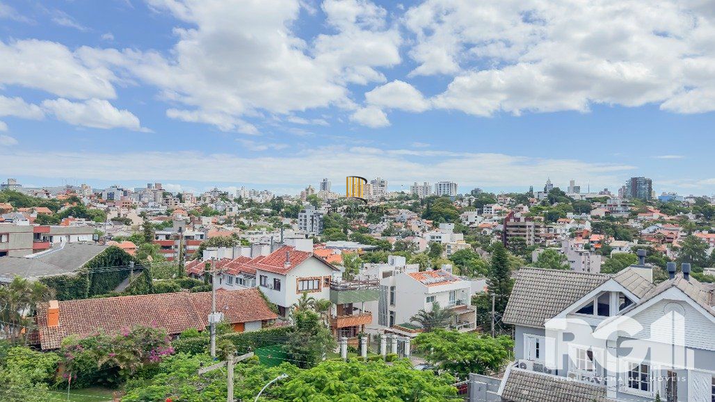 Casa 4 dormitórios no bairro Chácara das Pedras