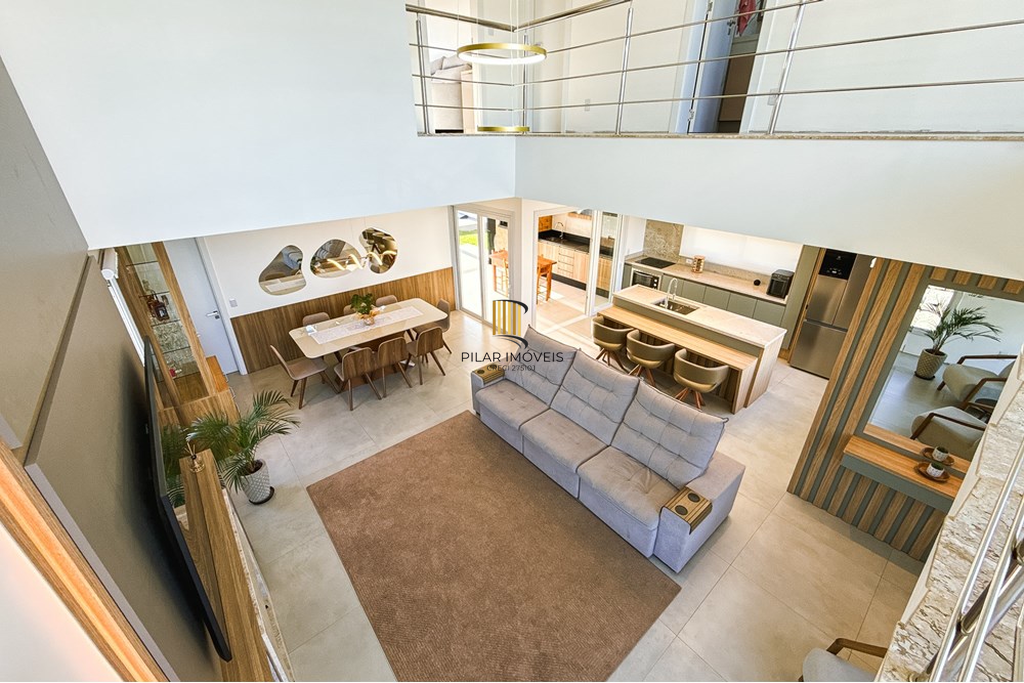 Casa de Condomínio 3 dormitórios no bairro Sanga Funda