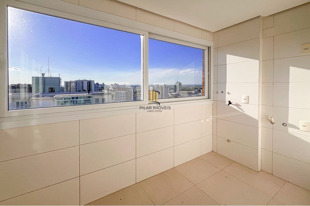 Apartamento 3 dormitórios no bairro Centro