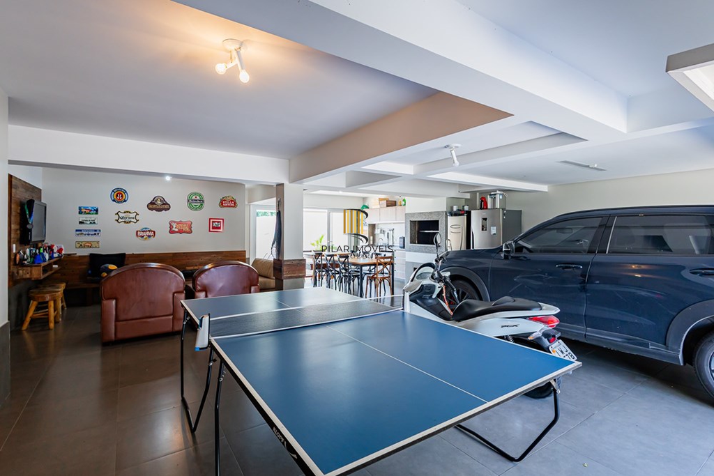 Casa 3 dormitórios no bairro Chácara das Pedras