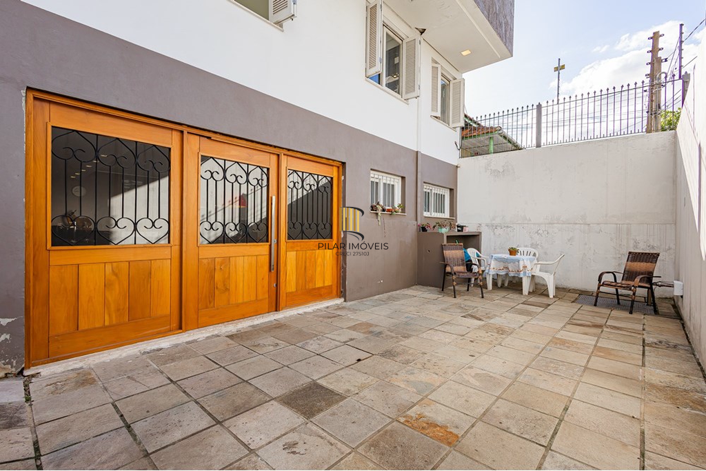 Casa 3 dormitórios no bairro Vila Ipiranga