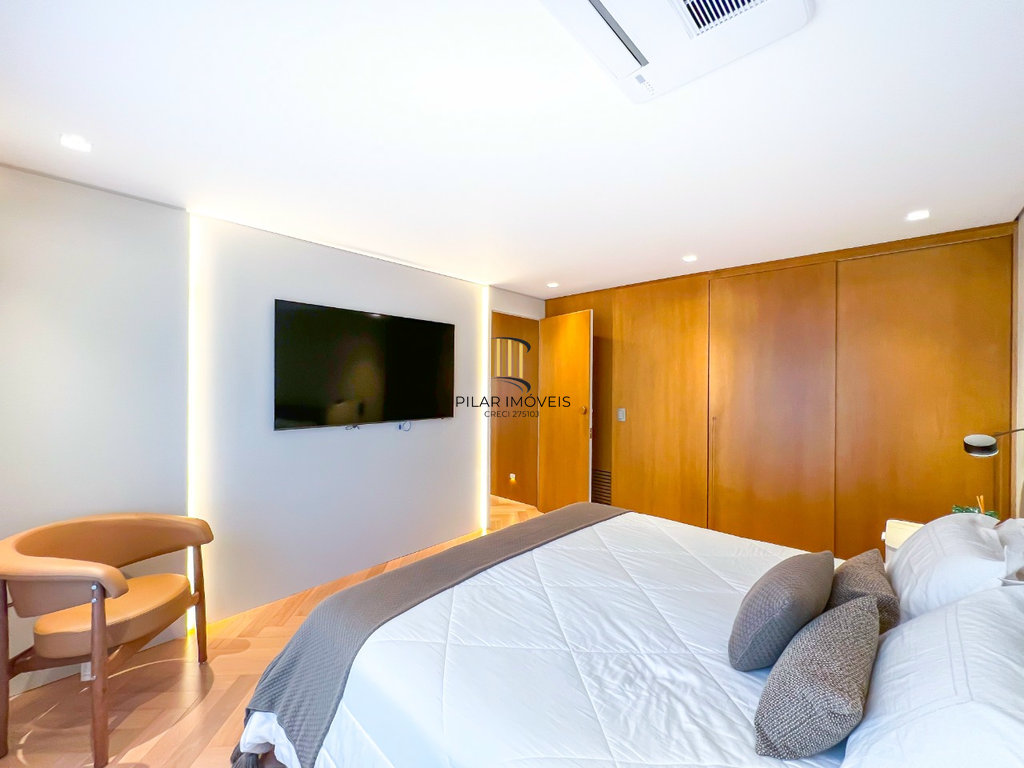 Apartamento 3 dormitórios no bairro Mont Serrat