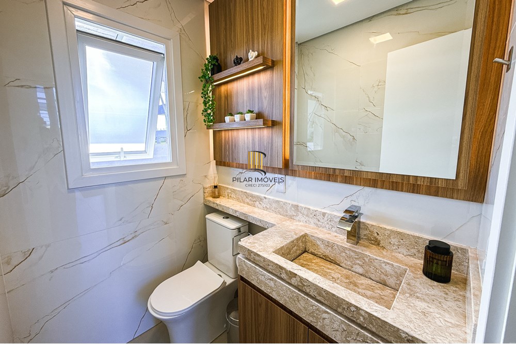 Casa de Condomínio 3 dormitórios no bairro Sanga Funda