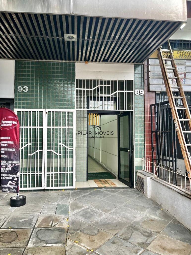 Vende sala comercial de 27 m2