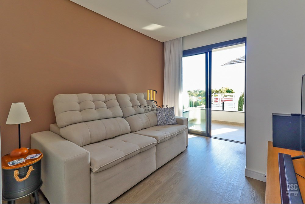 Casa de Condomínio 5 dormitórios no bairro Vila Nova