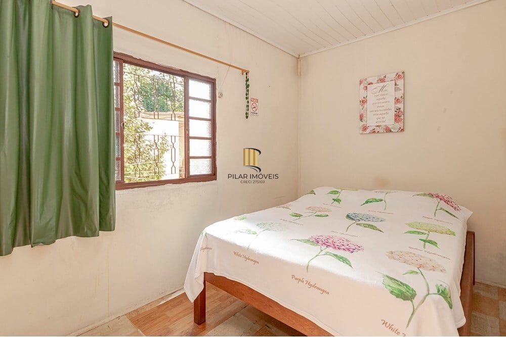 Casa 4 dormitórios no bairro Espírito Santo