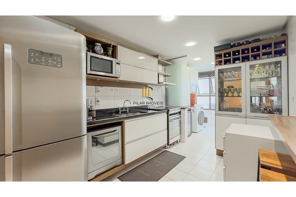 Apartamento 3 dormitórios no bairro Passo da Areia
