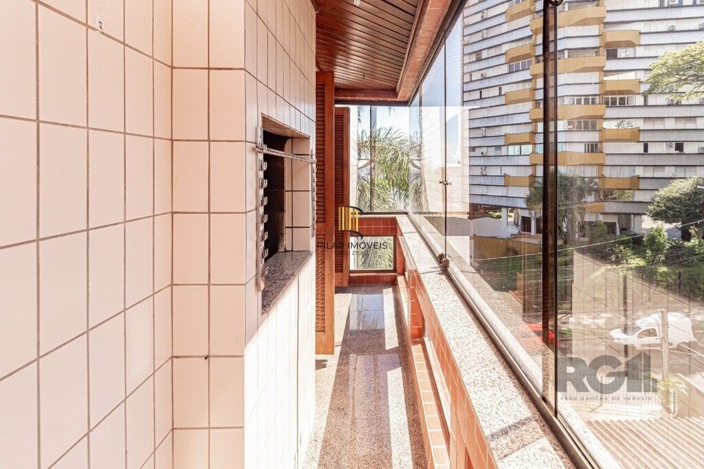 Apartamento 3 dormitórios no bairro Menino Deus