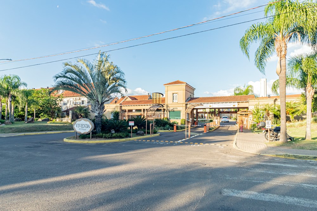 Casa de Condomínio 4 dormitórios no bairro Sarandi