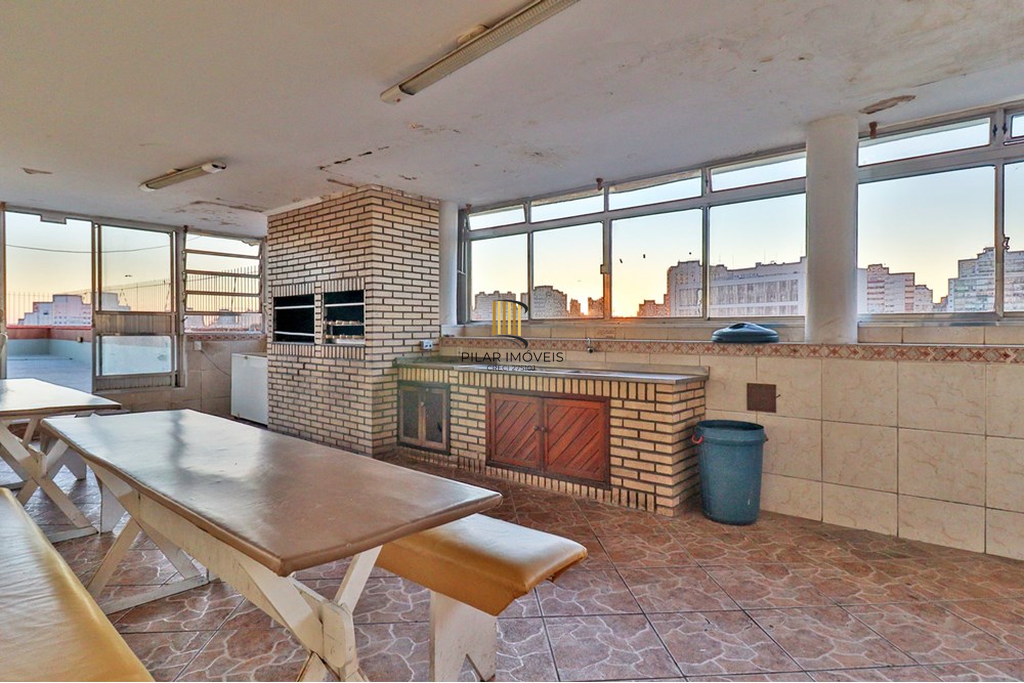 Apartamento 2 dormitórios no bairro Centro Histórico