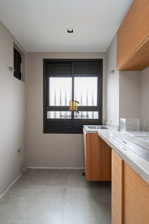 Apartamento 3 dormitórios no bairro Menino Deus