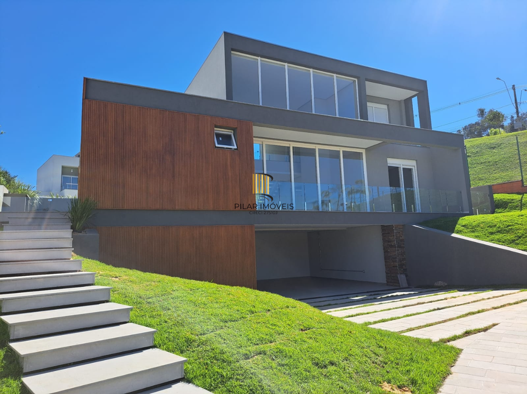Casa de Condomínio 3 dormitórios no bairro Vila Nova