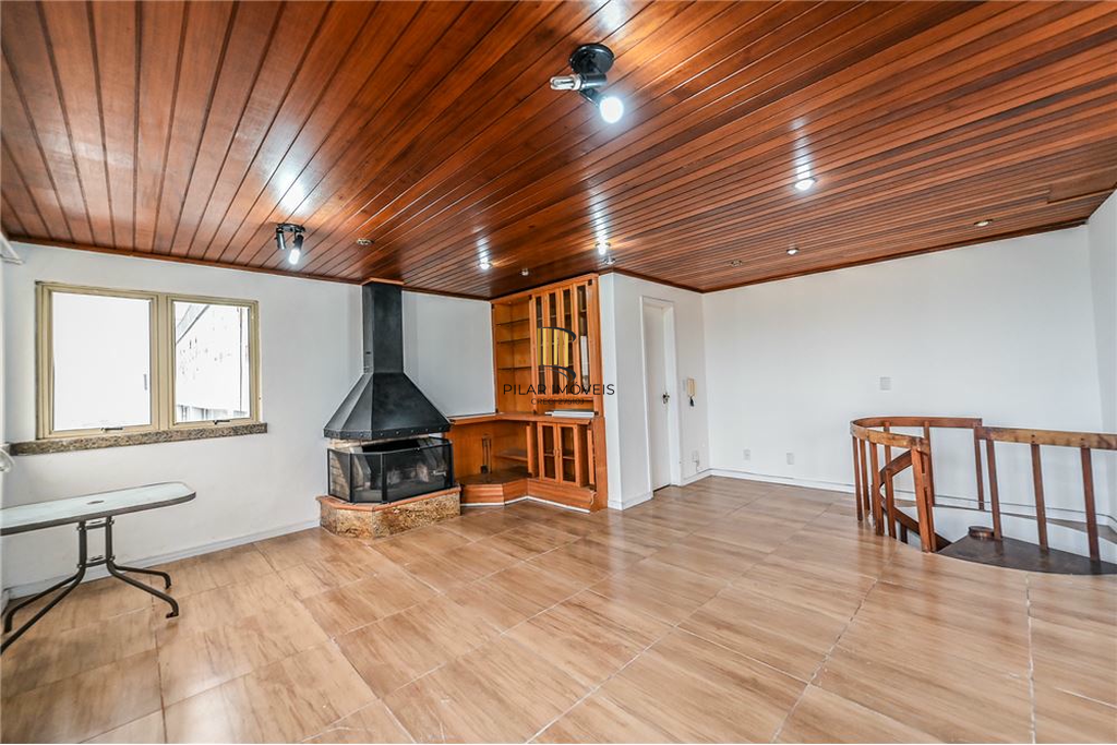 Cobertura 3 dormitórios no bairro Medianeira