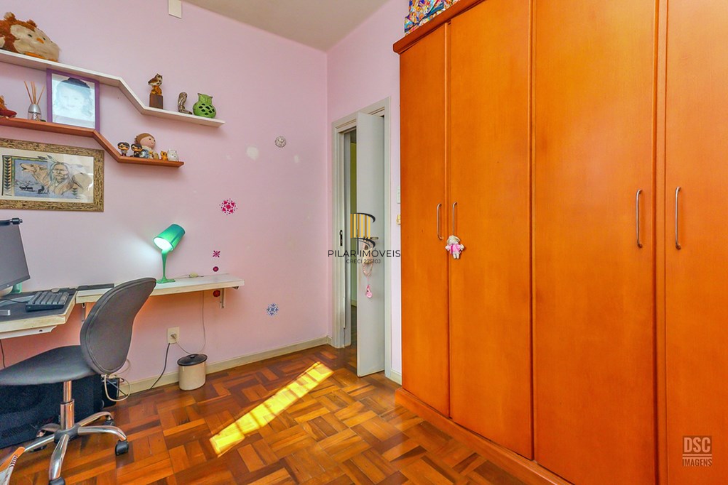 Casa 3 dormitórios no bairro Passo da Areia