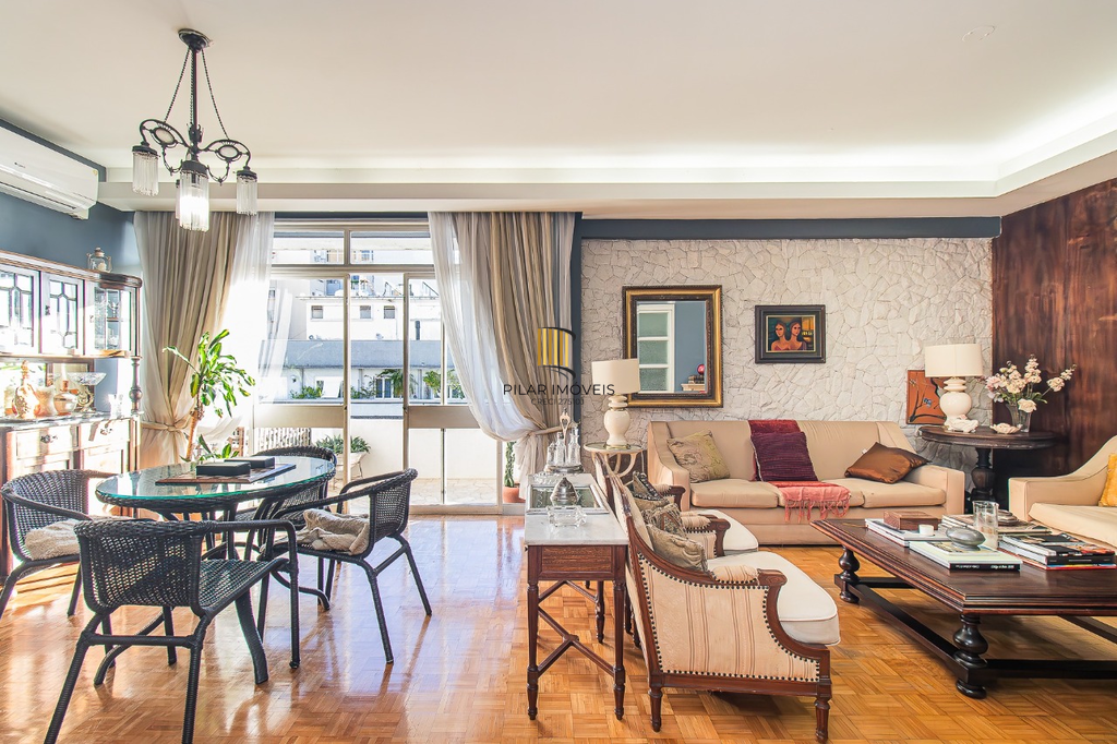 Apartamento 4 dormitórios no bairro Moinhos de Vento