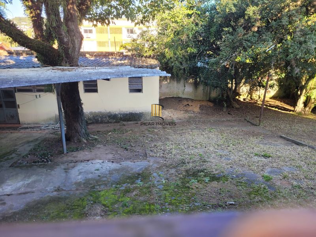 Casa 3 dormitórios no bairro Teresópolis