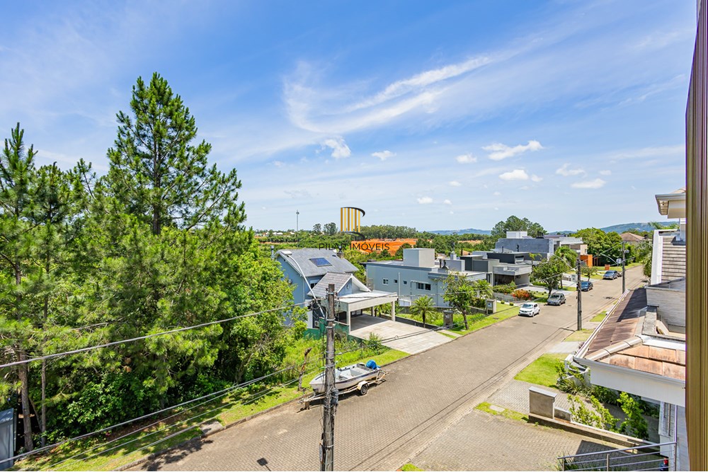 Casa de Condomínio 3 dormitórios no bairro Krahe