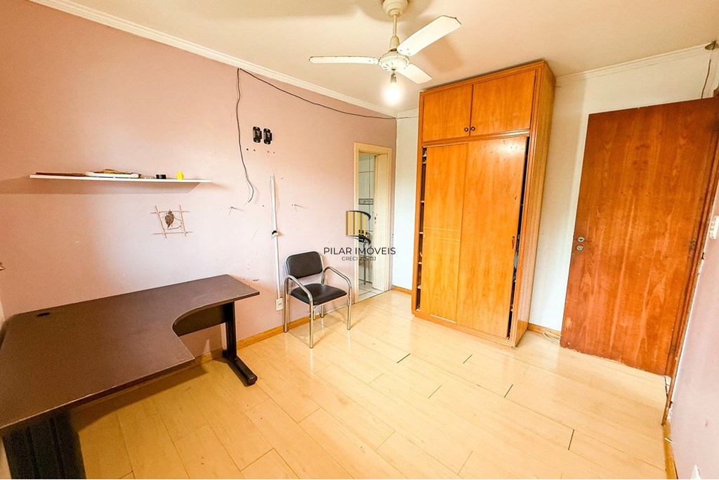 Casa 6 dormitórios no bairro Nossa Senhora das Graças