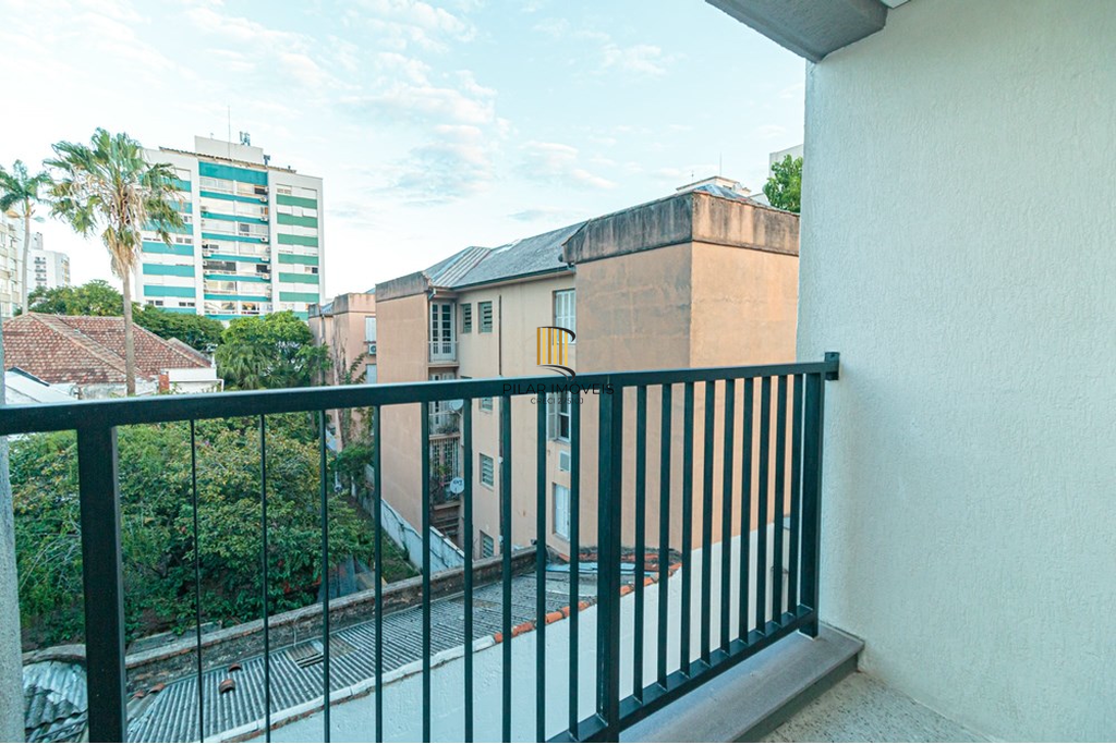 Apartamento 2 dormitórios no bairro Bom Fim