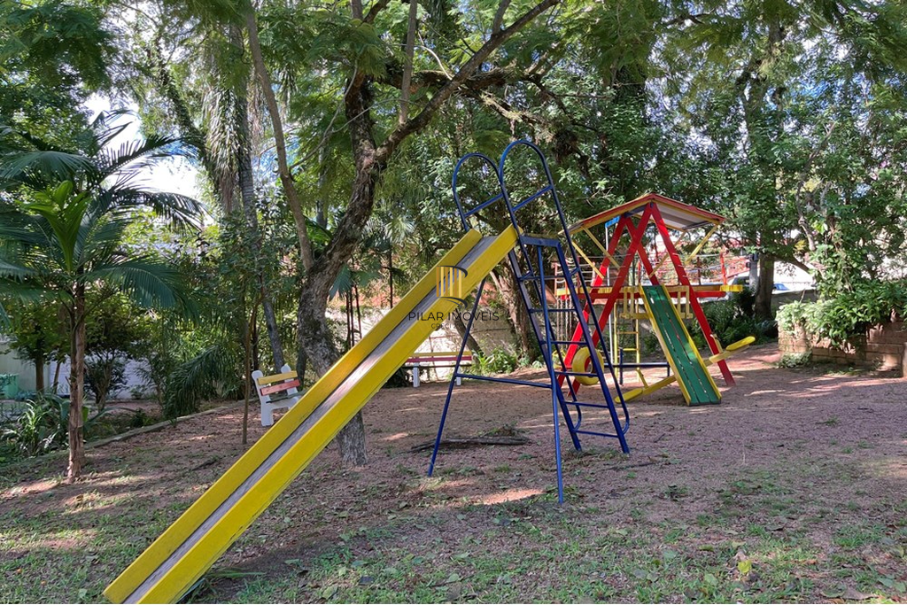 Apartamento 3 dormitórios no bairro Guarujá