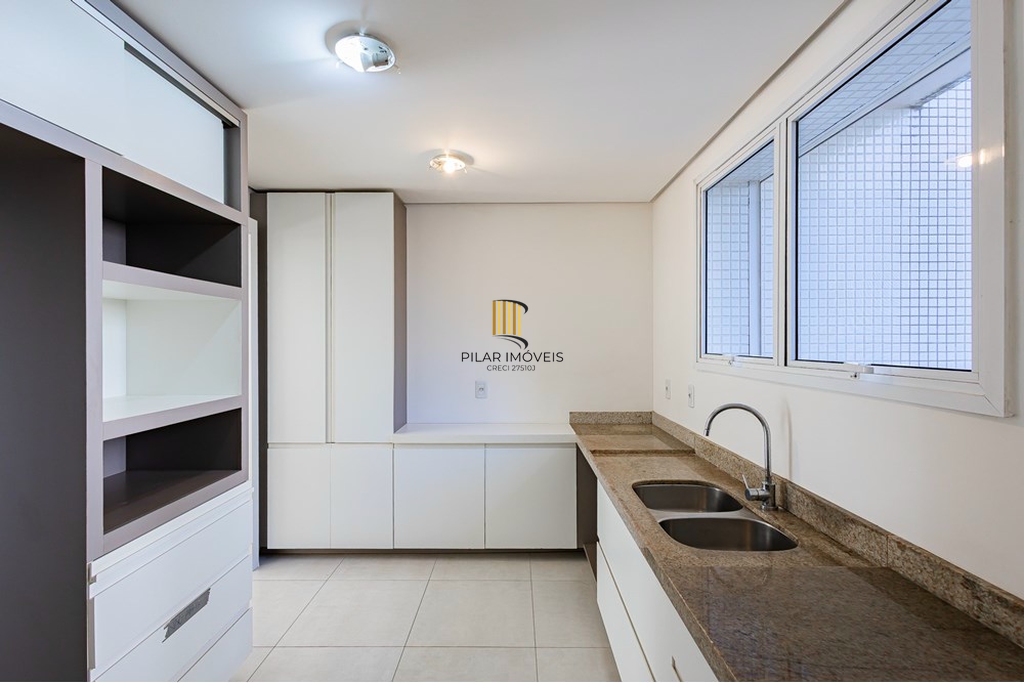 Apartamento 3 dormitórios no bairro Petrópolis