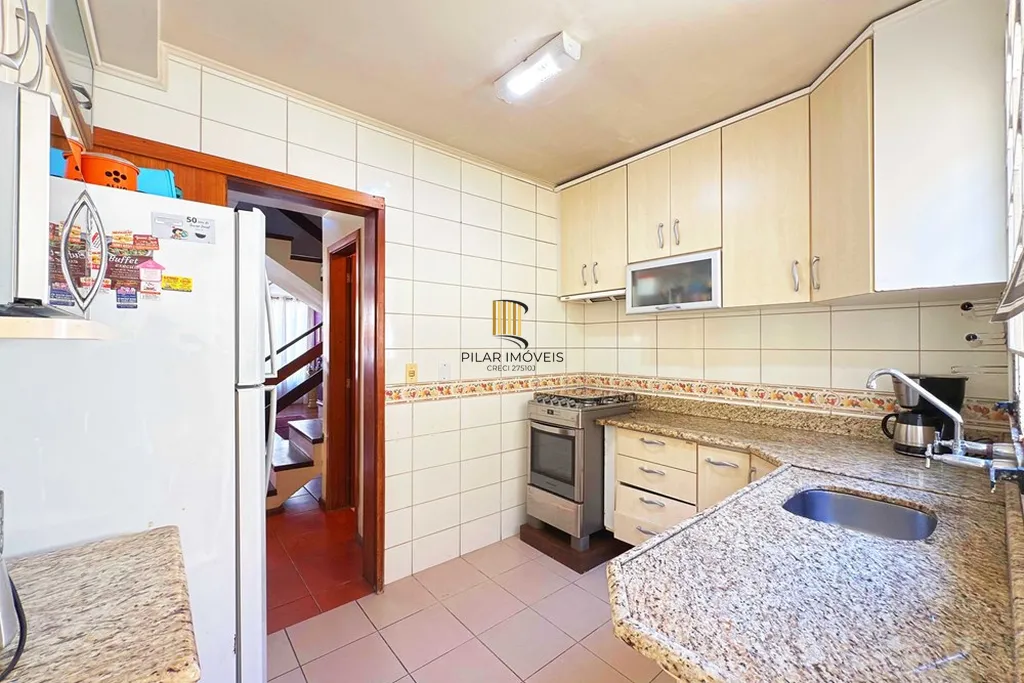 Casa de Condomínio 3 dormitórios no bairro Ipanema